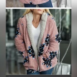 NWT Reversible Plush Shearling hoodie.